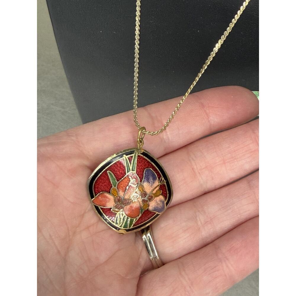 Cloisonne Enameled Red Floral Necklace Gold tone Vintage Boho
